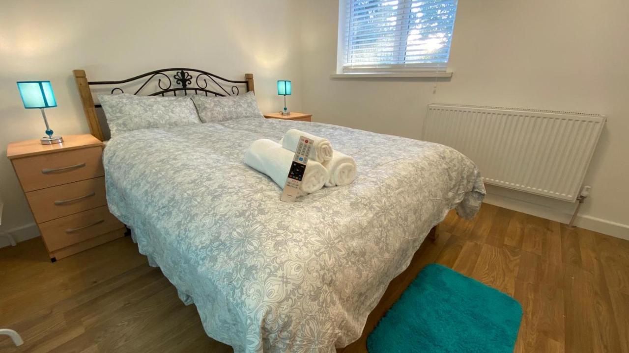 Grand Heights Suites London Bagian luar foto