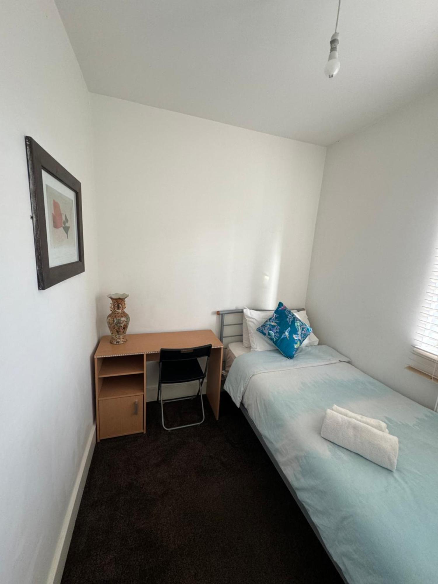 Grand Heights Suites London Bagian luar foto